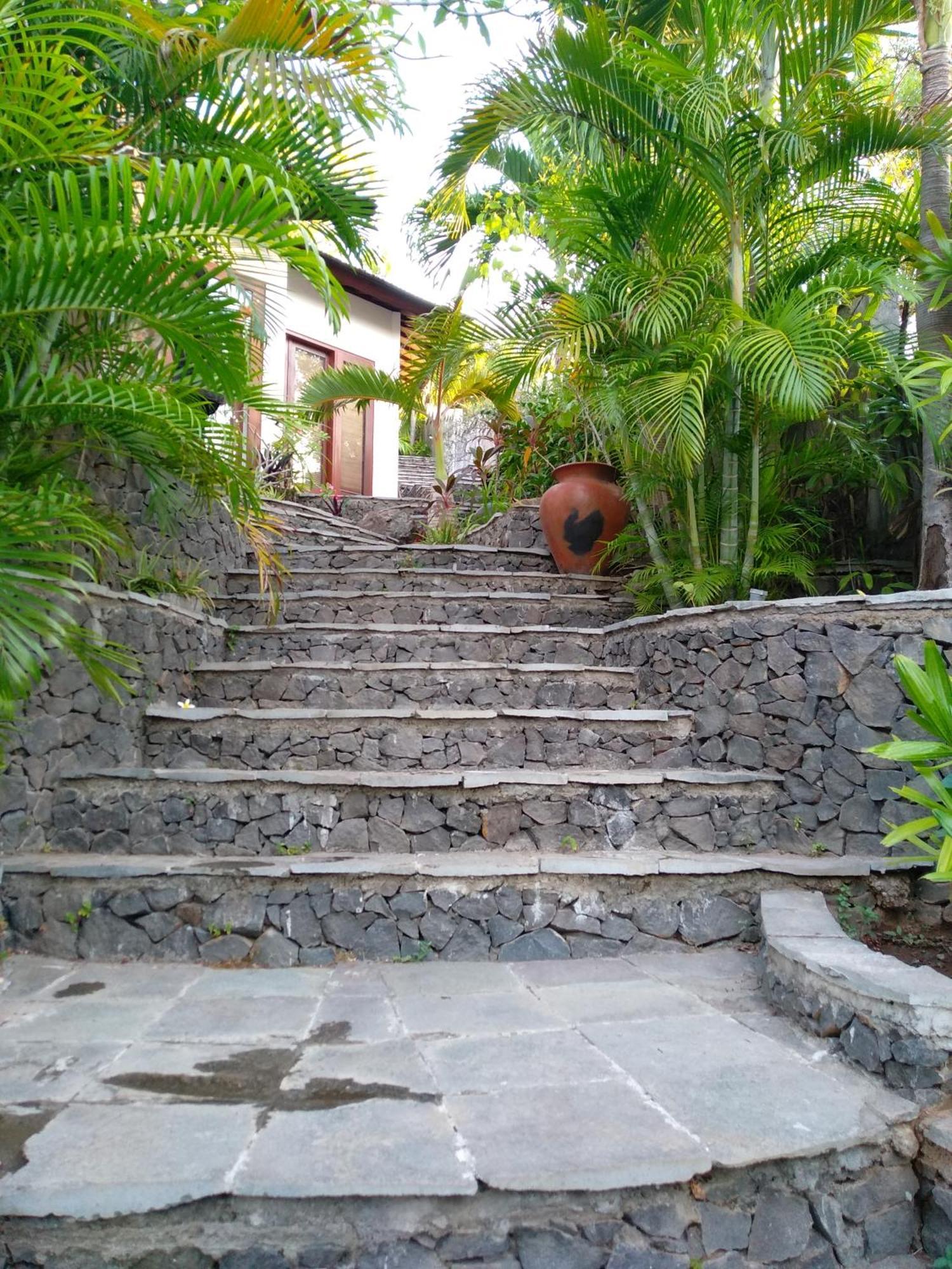 Villa Mimpi Manis Infinity Pool&180°Ocean View อาเม็ด ห้อง รูปภาพ